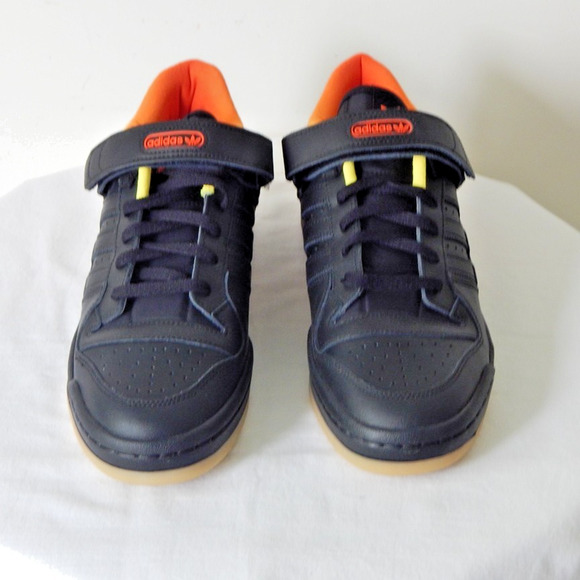 NWT Adidas Originals FORUM Low Sneaker Core Black Seismic Orange Men’s 12 US - Picture 2 of 16